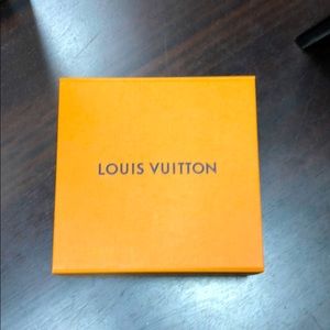 LOUIS VUITTON SQUARE GIFT BOX 📦